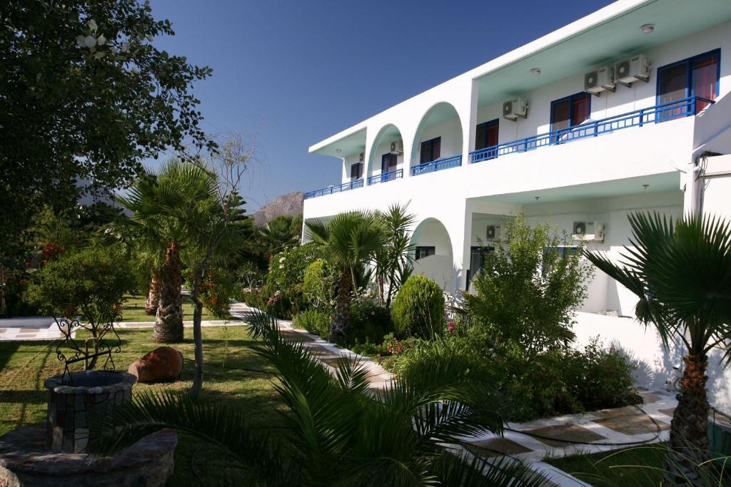 Nitsa'S Apartments Tilos Exterior photo